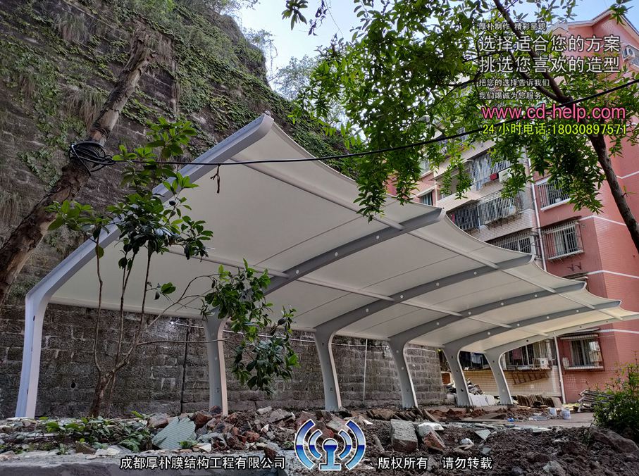 内江小区机动车棚膜结构工程照片10_成都膜结构案例