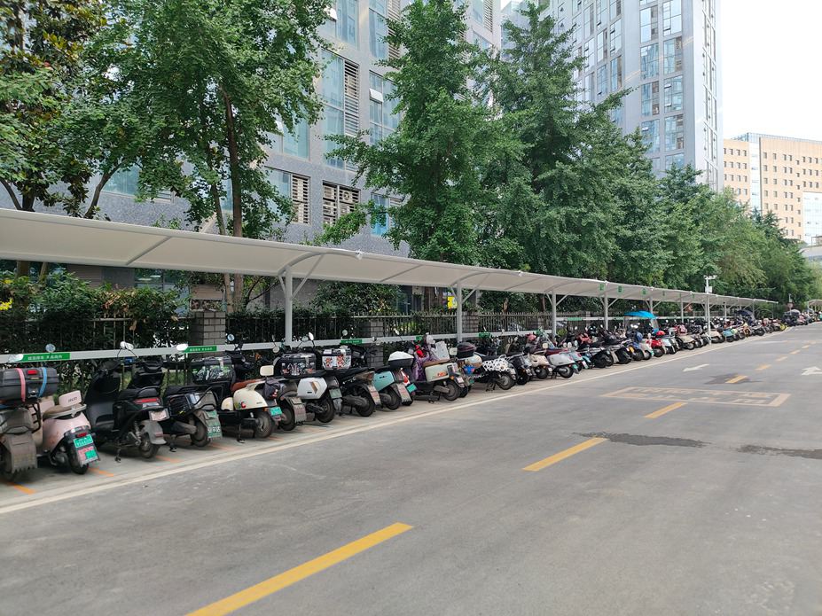 华西科创中心电瓶车车棚膜结构