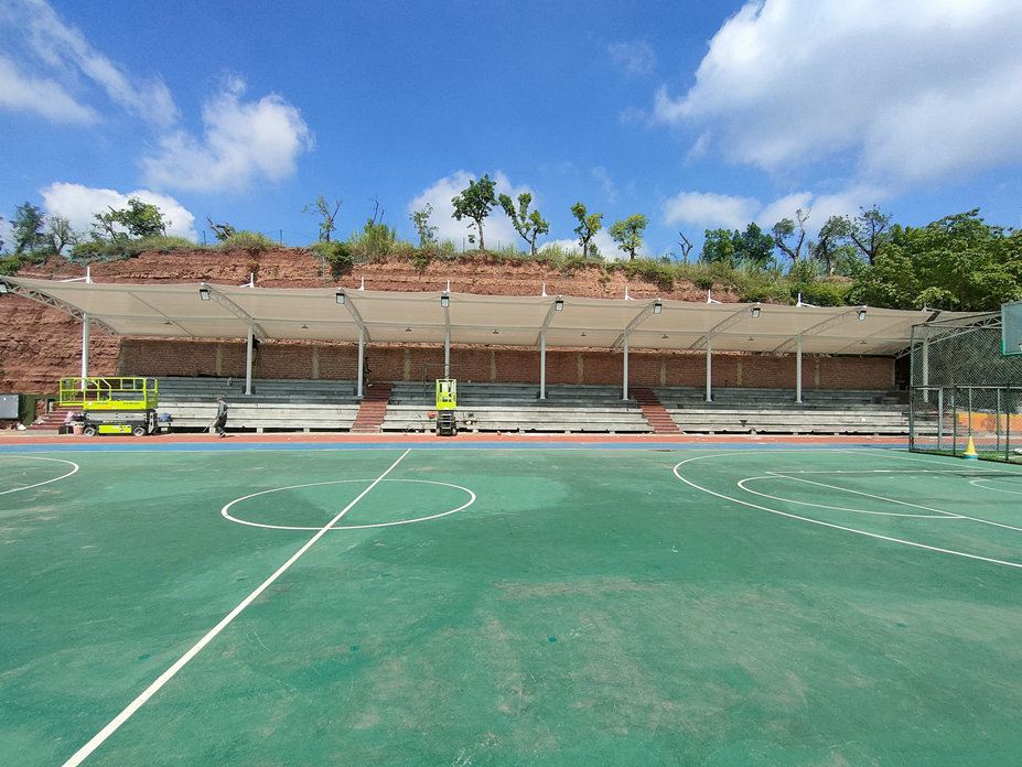 南充特殊教育学校体育看台膜结构工程照片5_成都膜结构案例