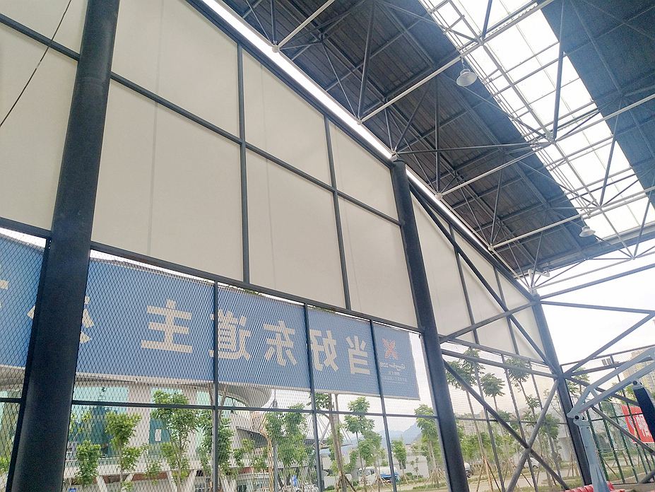 广元澳元体育馆遮阳膜结构工程照片7_成都膜结构案例