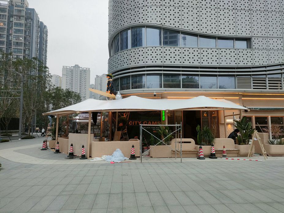 成都九眼桥酒吧膜结构工程照片4_成都膜结构案例