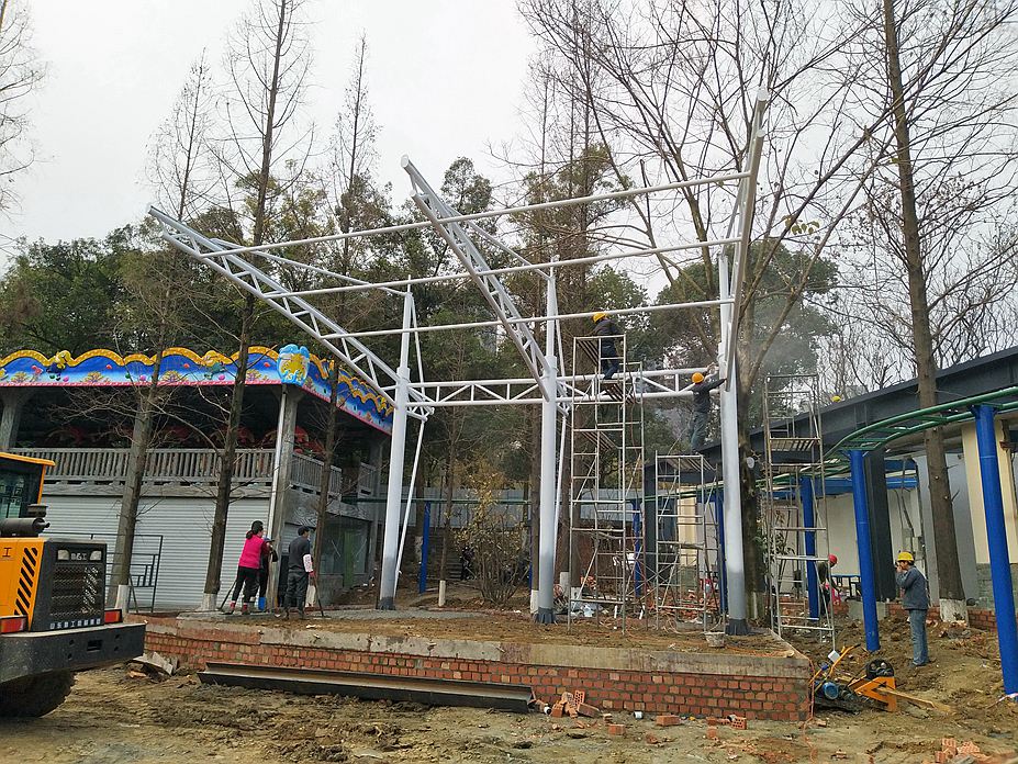 成都塔子山游乐园舞台膜结构工程照片5_成都膜结构案例