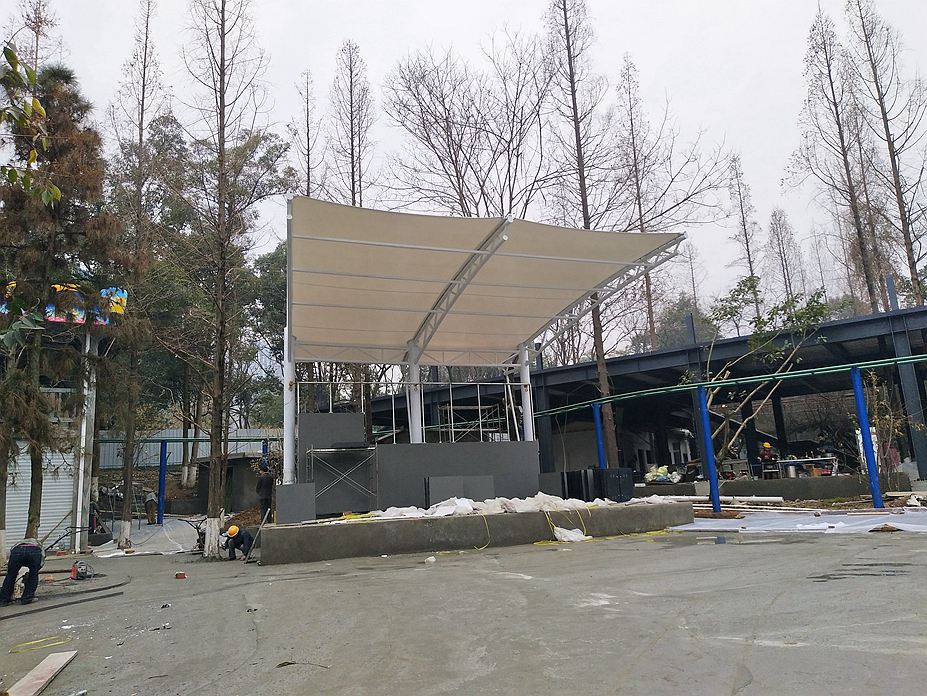 成都塔子山游乐园舞台膜结构工程照片9_成都膜结构案例