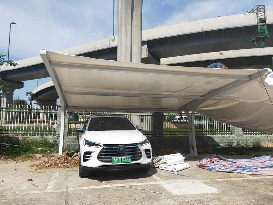 成都成渝立交公路管理处停车棚膜结构工程照片7_成都膜结构案例