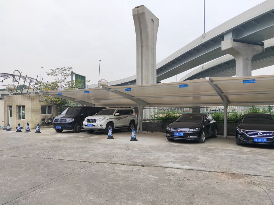 成都成渝立交公路管理处停车棚膜结构工程照片9_成都膜结构案例
