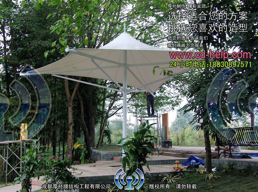成都温江万春大道休闲膜结构工程照片7_成都膜结构案例