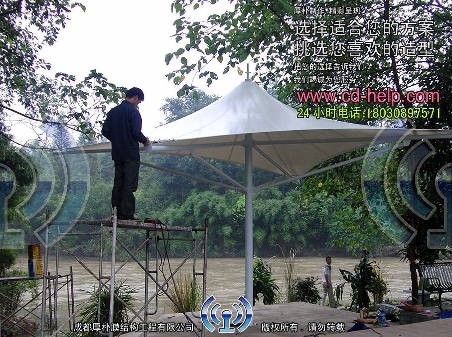 成都温江万春大道休闲膜结构工程照片10_成都膜结构案例