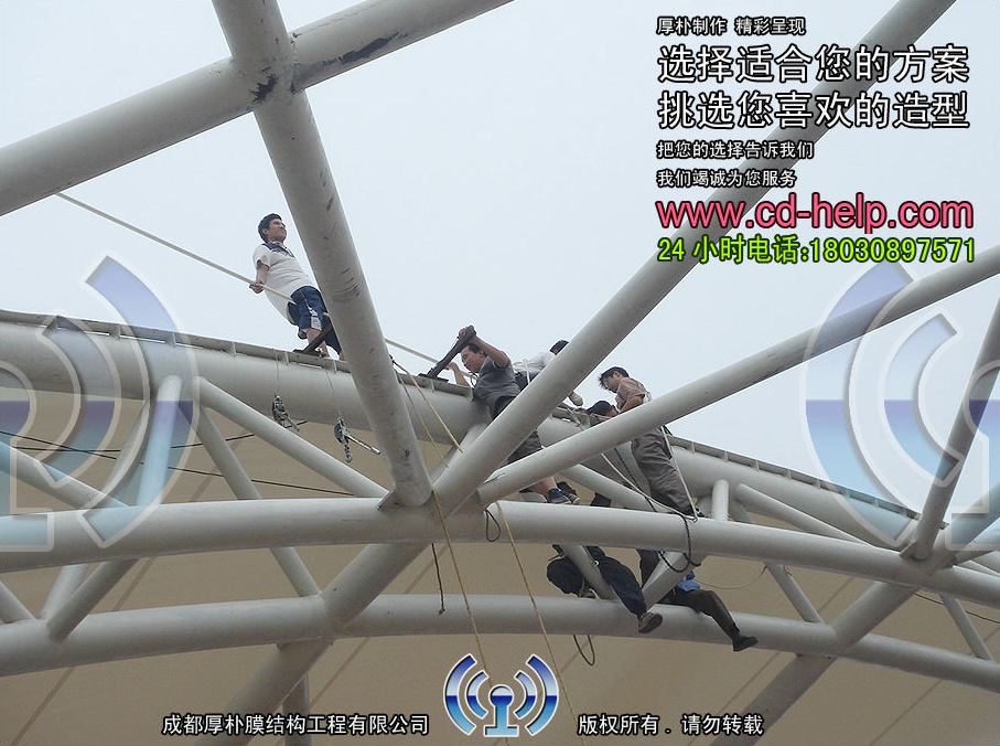 成都电子高等专科学校体育看台膜结构工程照片12_成都膜结构案例