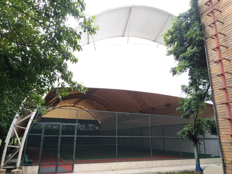 成都锦江区网球场遮阳膜结构