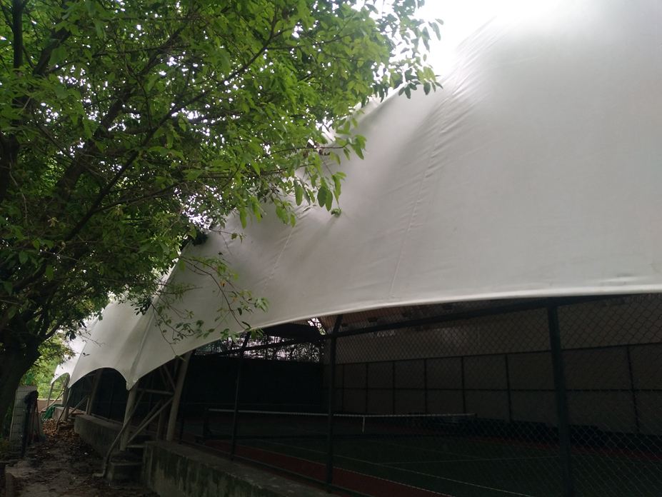 成都锦江区网球场遮阳膜结构工程照片6_成都膜结构案例
