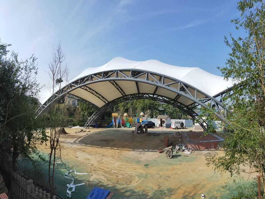 眉山东坡区青少年实践基地广场膜结构工程照片7_成都膜结构案例