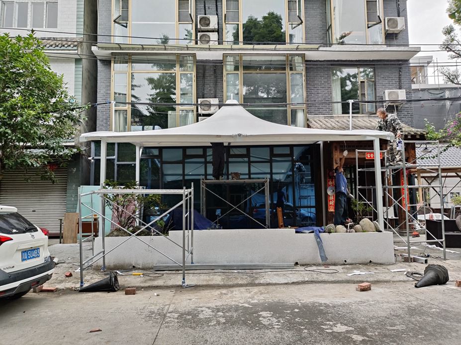 青城时光酒店遮阳膜结构